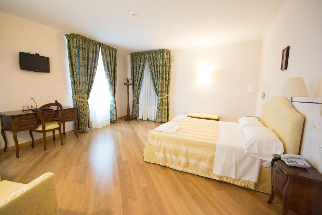 Hotel Domus Stella Maris - Casa per Ferie Ancona Esterno foto
