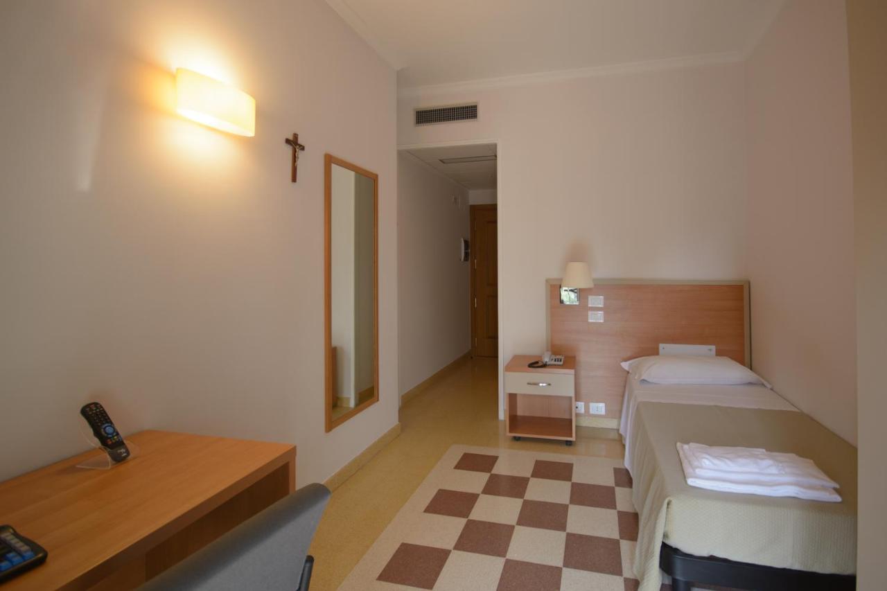 Hotel Domus Stella Maris - Casa per Ferie Ancona Esterno foto