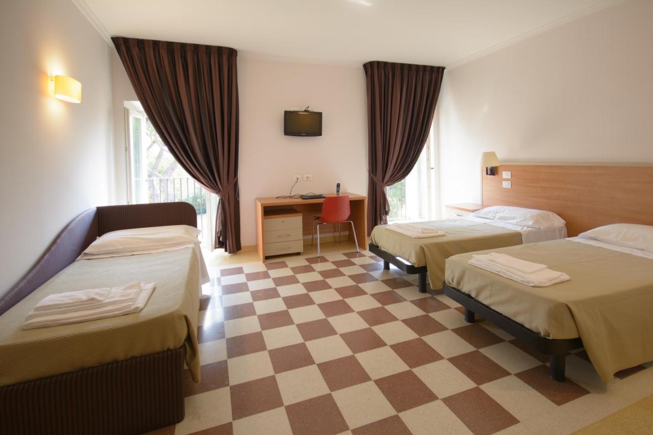 Hotel Domus Stella Maris - Casa per Ferie Ancona Esterno foto