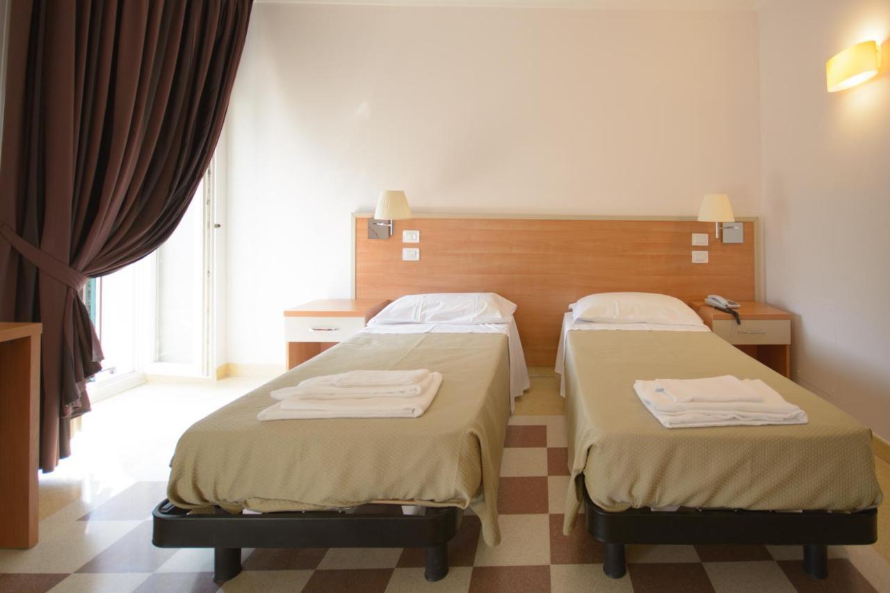 Hotel Domus Stella Maris - Casa per Ferie Ancona Esterno foto