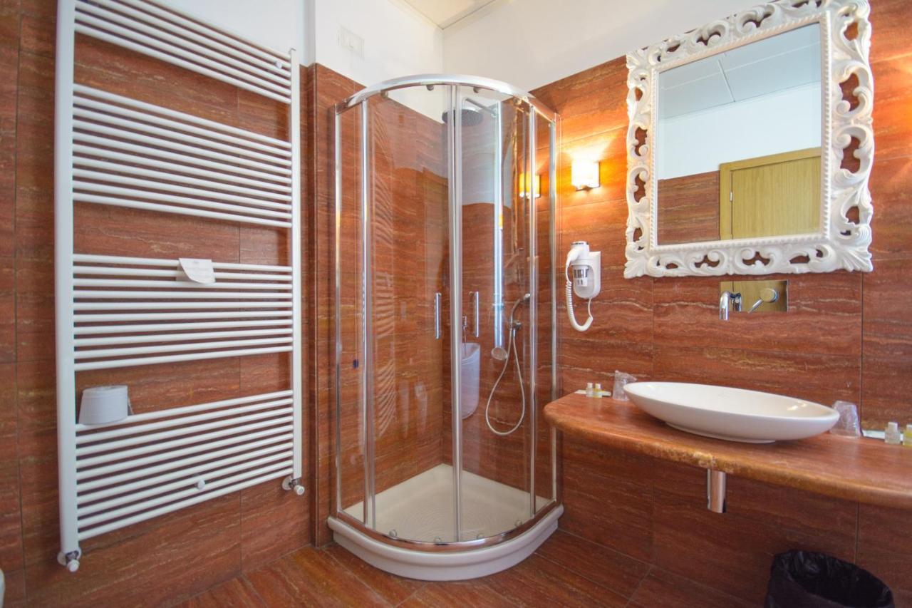 Hotel Domus Stella Maris - Casa per Ferie Ancona Esterno foto
