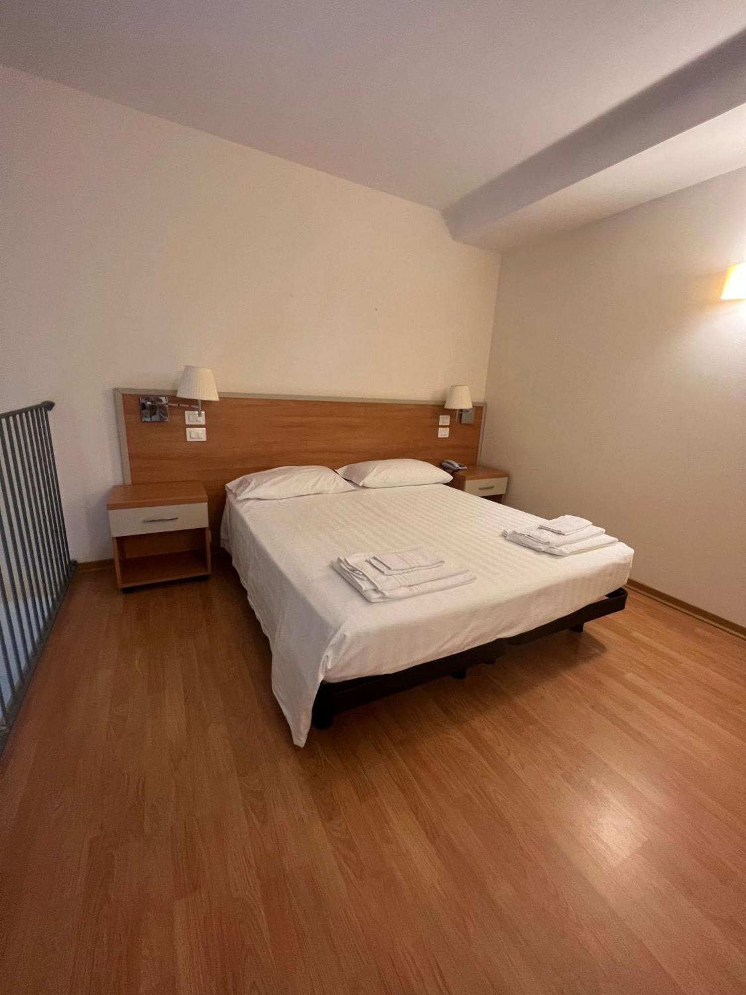 Hotel Domus Stella Maris - Casa per Ferie Ancona Esterno foto