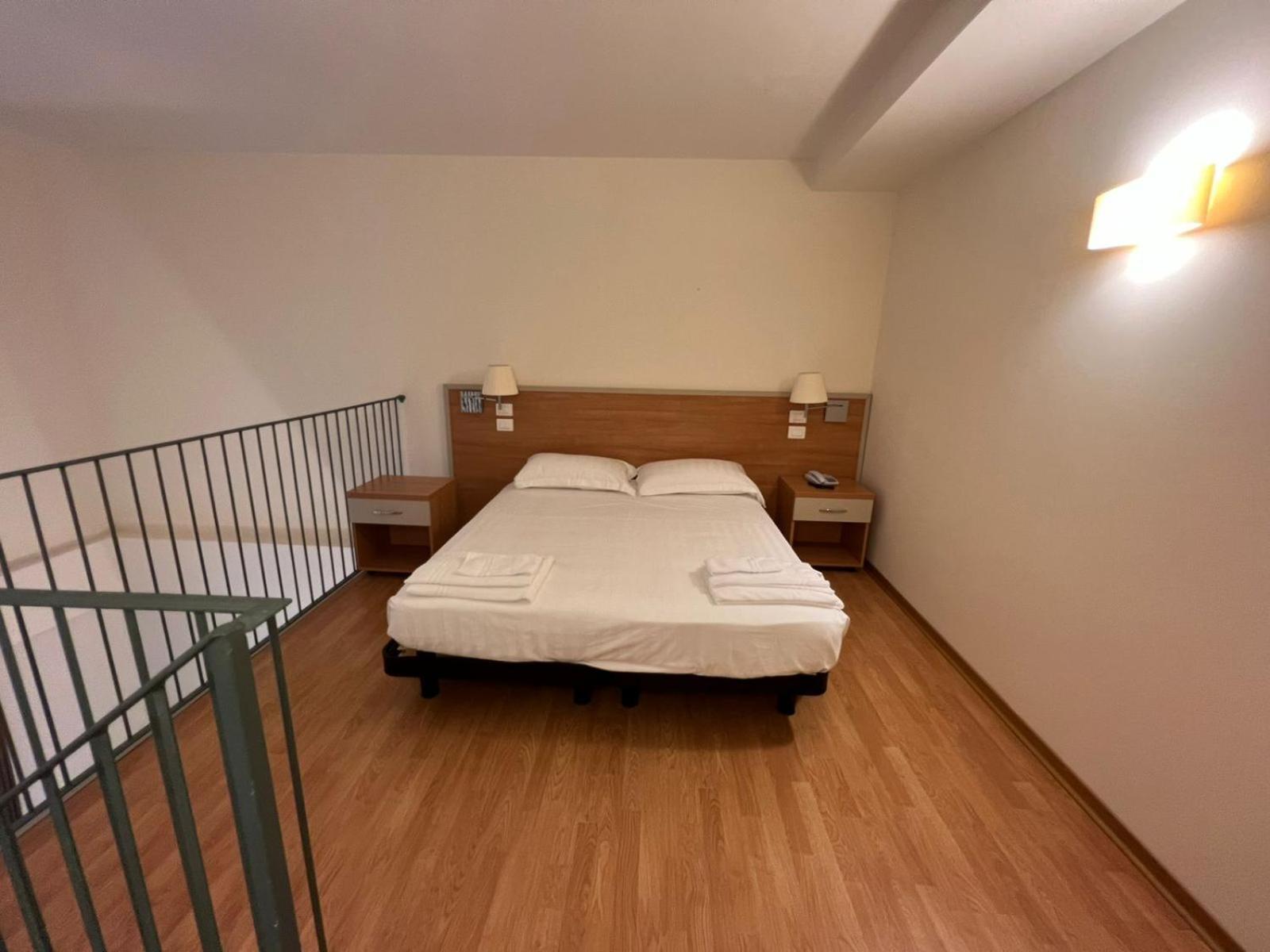 Hotel Domus Stella Maris - Casa per Ferie Ancona Esterno foto
